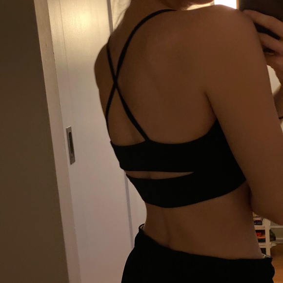 Active wear bundle - Picture 1 of 16